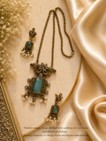 ETHNIC MEHANDI GOLD PENDANT AND EARRING SETS