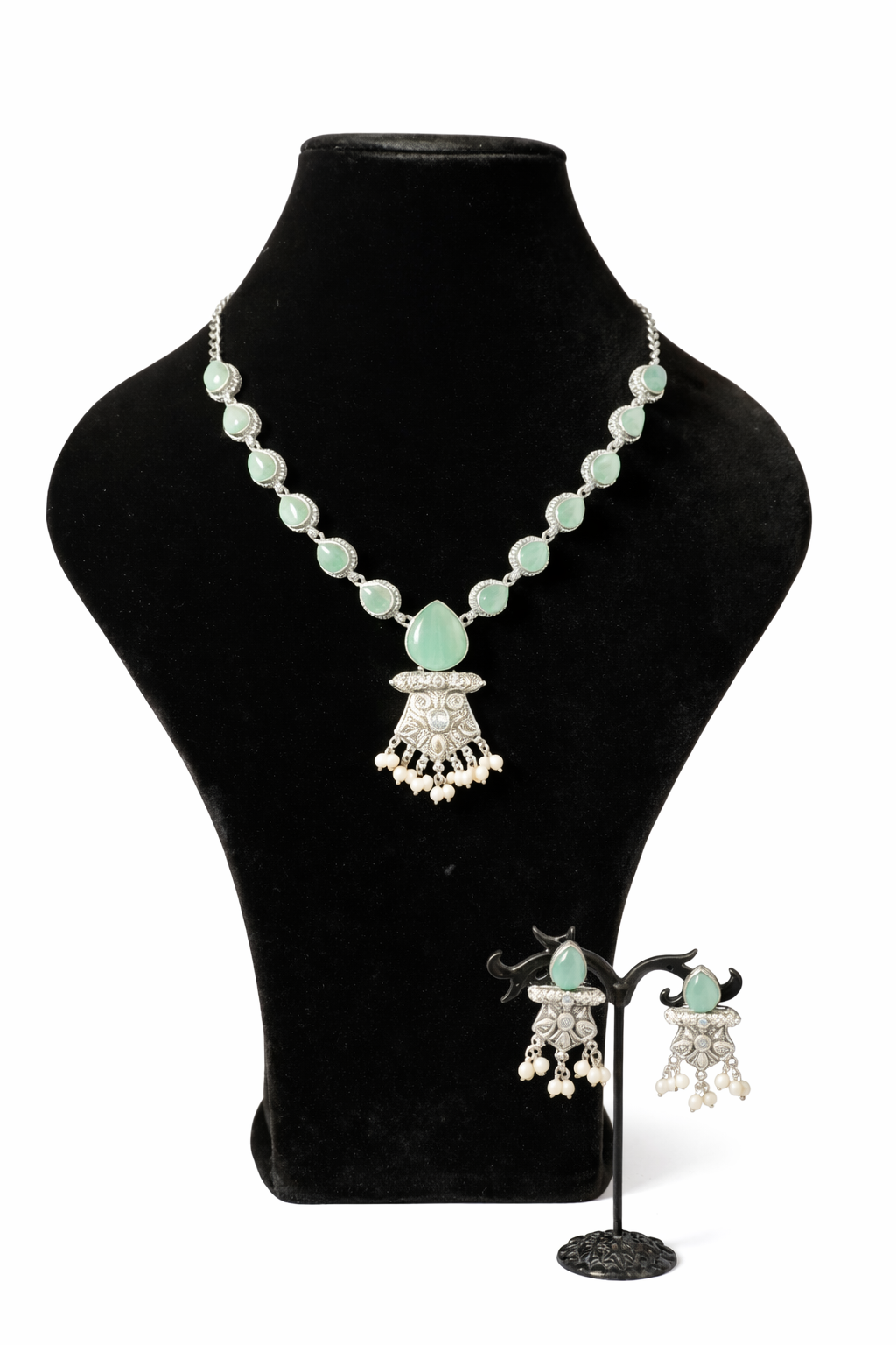 OXIDIZED NECKLACE AND EARING SET