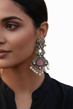 OXIDIZED EARRING WITH PINK STONE