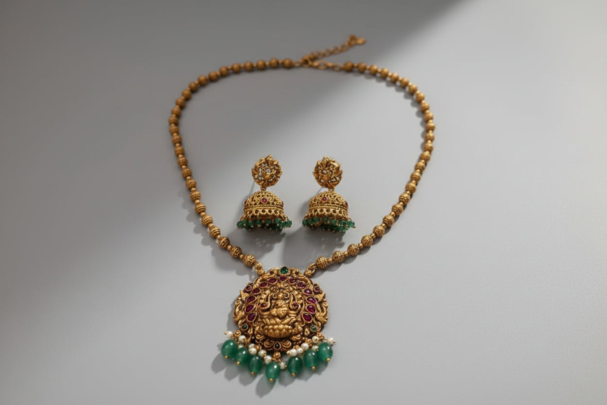 ANTIQUE GOLD NAKSHI TEMPLE NECKLACE SET