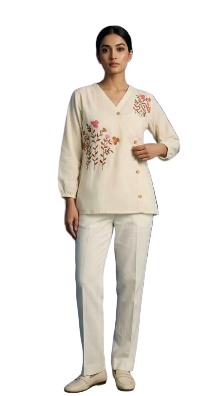 FLORAL EMBROIDERED WRAP TOP - OFF-WHITE