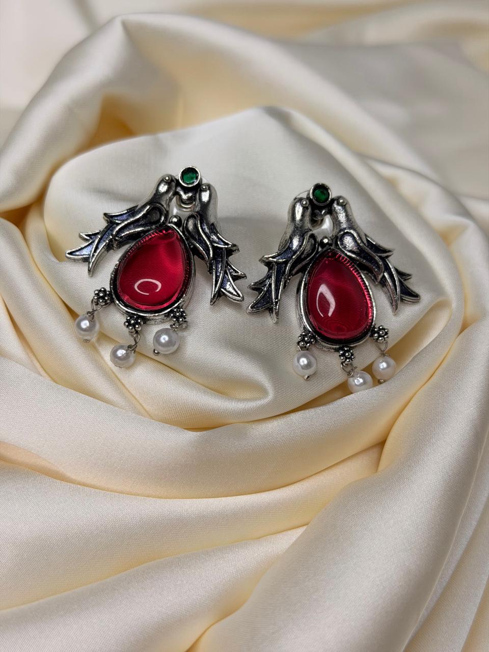 Heritage Twin Bird Stud (red)