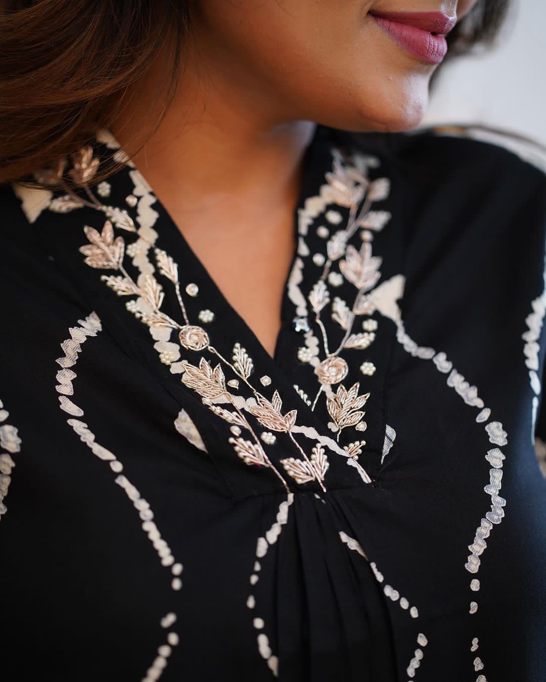 ELEGANT BLACK BANDHANI PRINT CO CORD SET