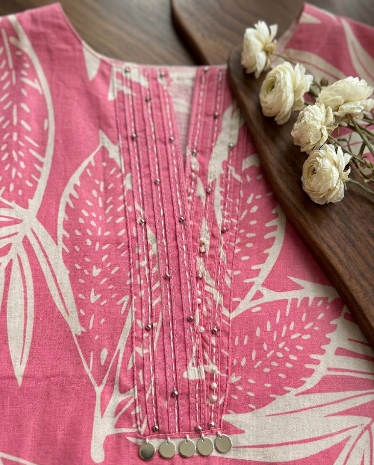Elegant Pink Floral Kurta